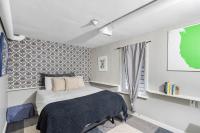 Adorable Kits Home with Balcony and Garden Retreat - B&B Vancouver