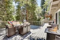 2 Mi to Lake Arrowhead Pet-Friendly Cabin - B&B