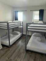 Charming Stay Near NYC - B&B West New York