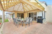 The Grand Family Mansion 5BR with Pool Table, BBQ - B&B Perth