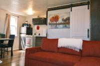 Stylish Cabin by Mackinac - B&B