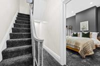 Sleeps 14 The Old Trafford Family Zen by Genesis Living - Chambres d'hôtes Manchester