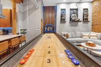 Top Floor Loft by Convention Center Smart Home - B&B Indianapolis
