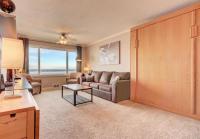Luxurious Oceanfront Suite - Sleeps 6 - Second Floor - Pool and Sauna - B&B Lincoln City