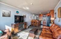 Oceanfront Suite - Top Floor - Pool and Sauna - Sleeps 4 - Chambres d'hôtes Lincoln City