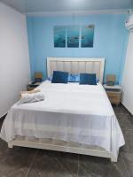 Studio Apartment with One Double Bed