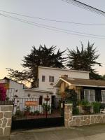 Hostal Saint Michell. El Quisco - B&B