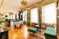 Vila Town - B&B Besh-Badam