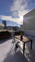 Big Penthouse, Bigger Balcony - B&B Wellington