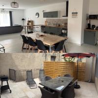 Appartement 100 m carré pour 6 à 8 personnes - B&B Saint-Cannat