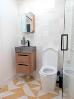 Sea View Retreat With Table Tennis! - B&B Brighton