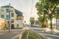 Rhein Haven Appartment für bis zu 12 Gäste im historischen Bahnhofsgebäude - Chambres d'hôtes Frechen