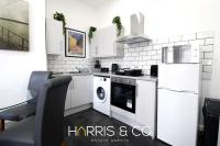 Roundtree & Berry - Fleetwood - B&B Fleetwood