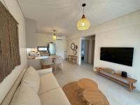 Apartamento de 2 dormitorios con vistas a la piscina