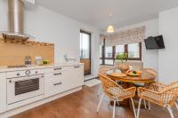 APARTAMENTY MIERZEJA - PRZY MARINIE, 100 m od Zalewu Wiślanego, Kąty Rybackie, Bezpłatny Meleks - B&B Kąty Rybackie