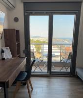 Estudio con vistas al mar
