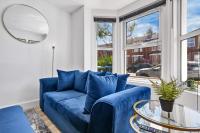 Spacious 3 Beds Home - walking distance from Shirley High Street - sleep 7 - Free Parking - Pool Table - 50" TV - Chambres d'hôtes Southampton