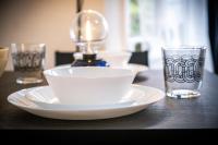 8 Private Rooms with own kitchen & bathroom, Parking, 30min to Wembley Stadium, sleeps 16 to 20 people - Chambres d’hôtes Colindale