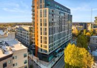 Modern 2BR Near Downtown Atlanta & Georgia Tech - B&B Atlanta