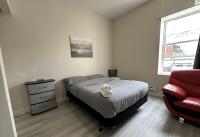 Studio Lit Queen-Size de Luxe 