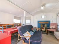 Harbour Road Quirky Beach Railway Carriages - B&B Bognor Regis