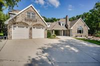 Spacious Family Villa w/ Decks in Chilton! - Bed and Breakfast Chilton