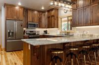 Serenity Pines Luxury Spa - Chambres d'hôtes Duck Creek Village