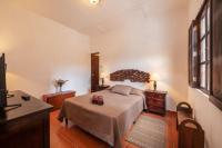 One-Bedroom Deluxe Apartment