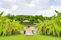 Port Charlotte Home with Sunroom, Grill and Fire Pit! - B&B Port Charlotte