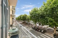 Azurenting - vue sur le port - amazing stay 1 - B&B Vallauris