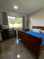 Habitación Compartida Femenina de 10 camas