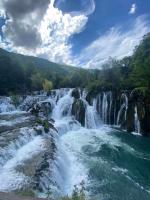 Studio Apartman Azra - B&B Kulen Vakuf