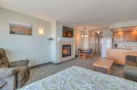 Stunning Ocean View Suite - Heated Indoor Pool and Hot Tub - B&B Lincoln City