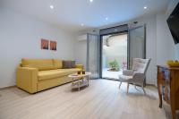 One-Bedroom Apartment with Garden