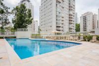 BHaus Morumbi IN Jardim Sul - Apartamento 50m2 com Varanda e Linda Vista 19o andar - Cama Queen - Academia - Piscina - Lavanderia - Próximo ao Shopping Jardim Sul - Vaga de Garagem - Acomoda 2 adultos e 1 criança - in4 - Chambres d'hôtes São Paulo
