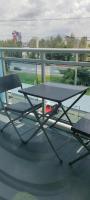 Studio in Azure with Arayat View - Bed and Breakfast San Fernando