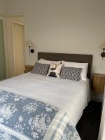 The Blue Door - B&B