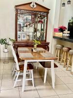 Ndalem Suryo Guesthouse - B&B Yogyakarta