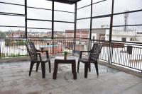 MM GRAND, 1 KM to KASHI VISHWANATH TEMPLE AND MAIN GHAT - B&B Varanasi