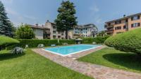 Colico Polti lake view and pool apartment - B&B Colico