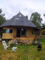Okrągła Chata - Bed and Breakfast Morzyszów