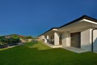 Štýlový klimatizovaný dom len 10 minút od Bratislavy s krásnou záhradou a grilom - Ferienwohnung Nová Lipnica