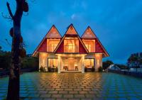 Choice Holiday Pool Resort Vagamon by VOYE HOMES - Bed and Breakfast Vagamon