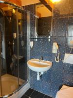 Kleine Tweepersoonskamer met 1 of 2 Bedden