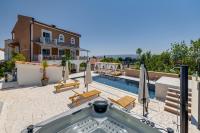 Dvor Aaki - B&B Novi Vinodolski