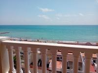 vistas expectaculares de 90º al mar desde su terraza - B&B Moncofar