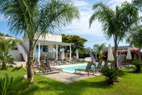 VILLA LEONARDO SAN FOCA - Room, Pool & Restaurant - Chambres d’hôtes San Foca