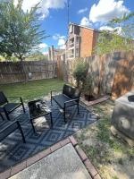 Kings CASTLE:3 Bedroom SeaWorld RIM Medical BMT - B&B
