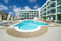 Too Coool Studio Apartment Coralli Resort - Bed and Breakfast Protaras