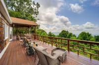 Little Switzerland Cabin w/ Stunning Mtn Views - B&B Spruce Pine